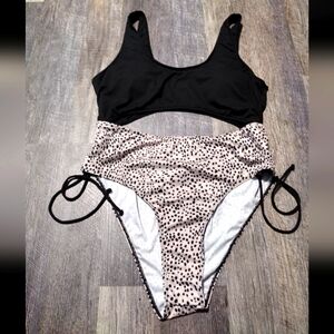 3XL Split Design Swimsuit